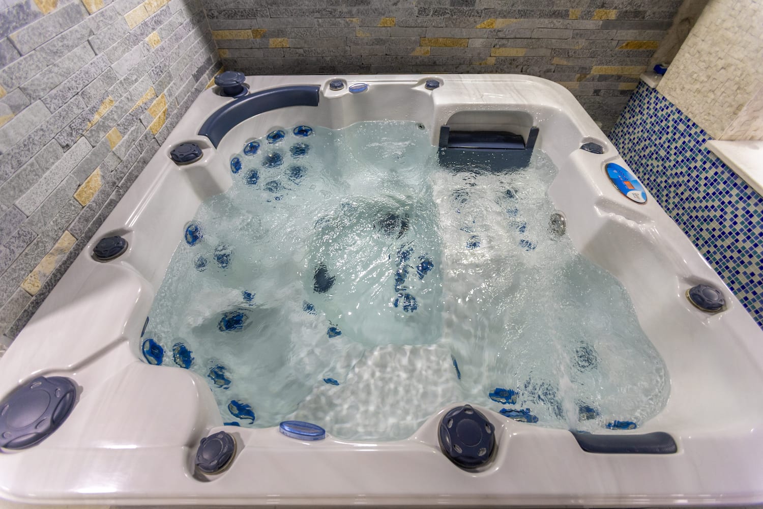 a hot tub with water in it