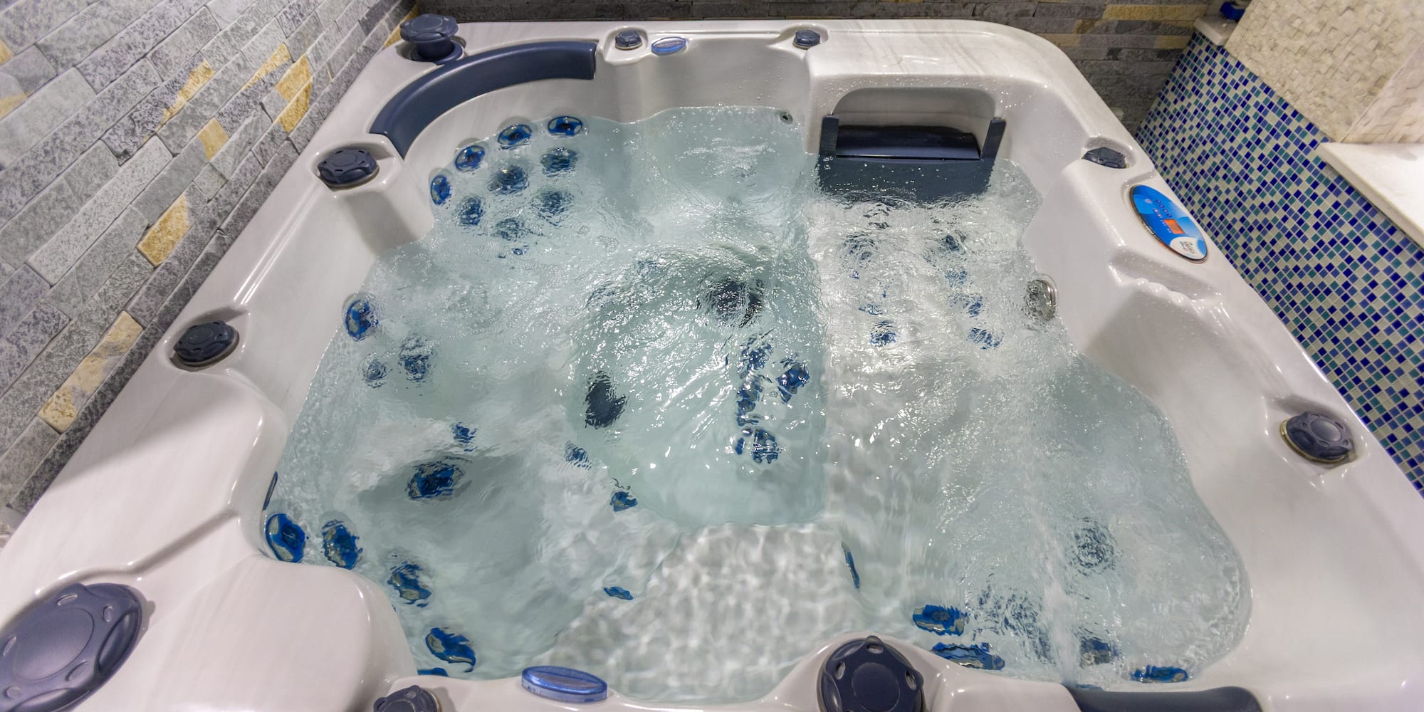 a hot tub with water in it