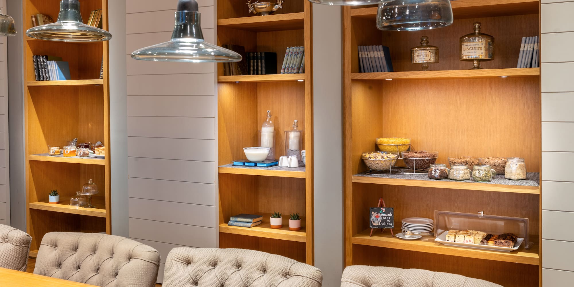 a room with a table and chairs