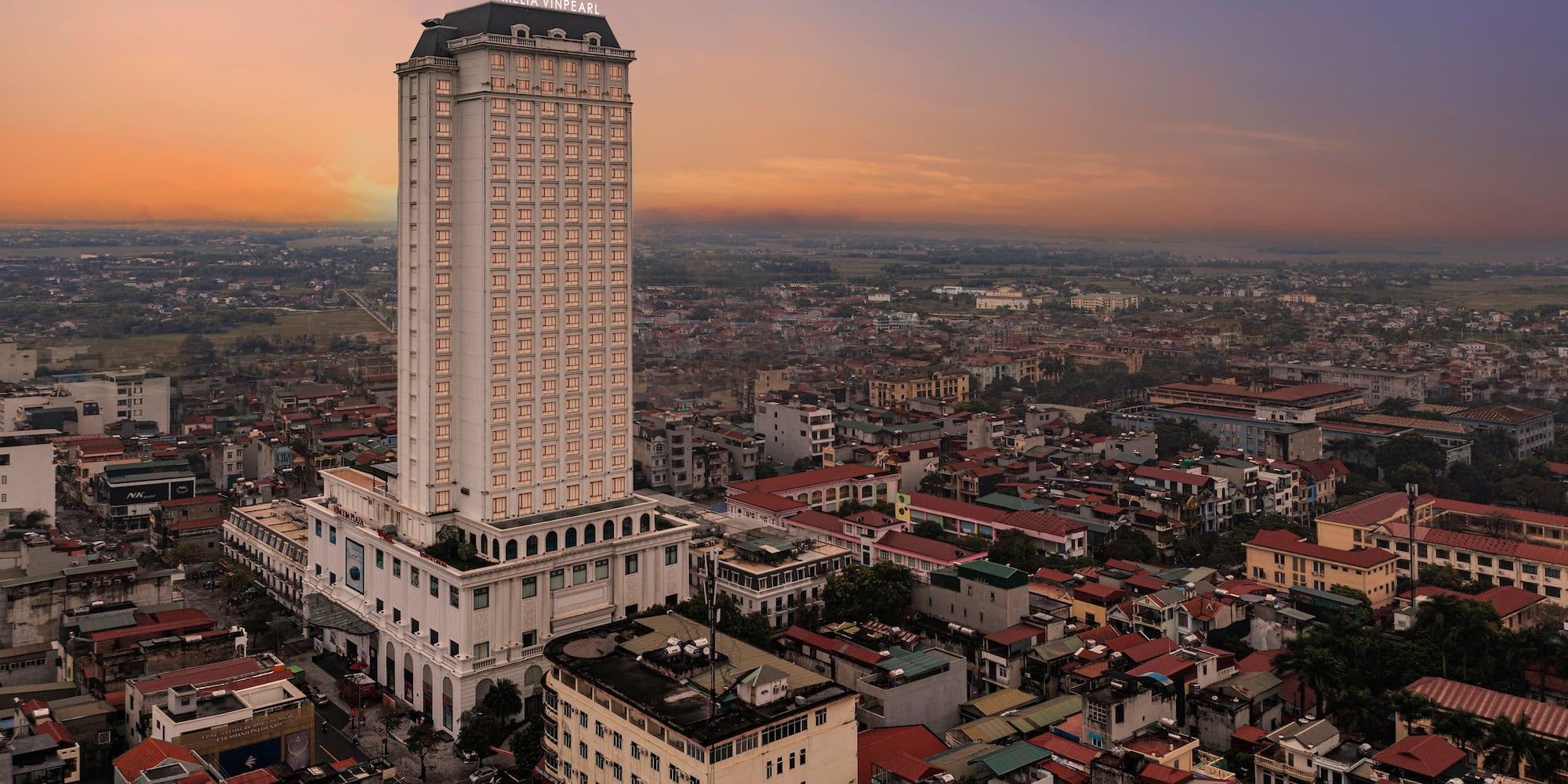 a tall building in a city