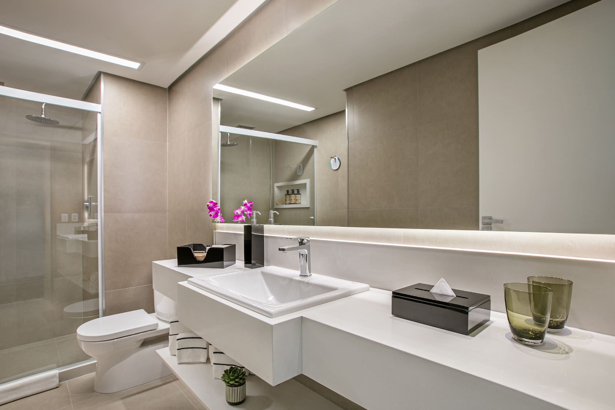 a bathroom with a sink and a toilet