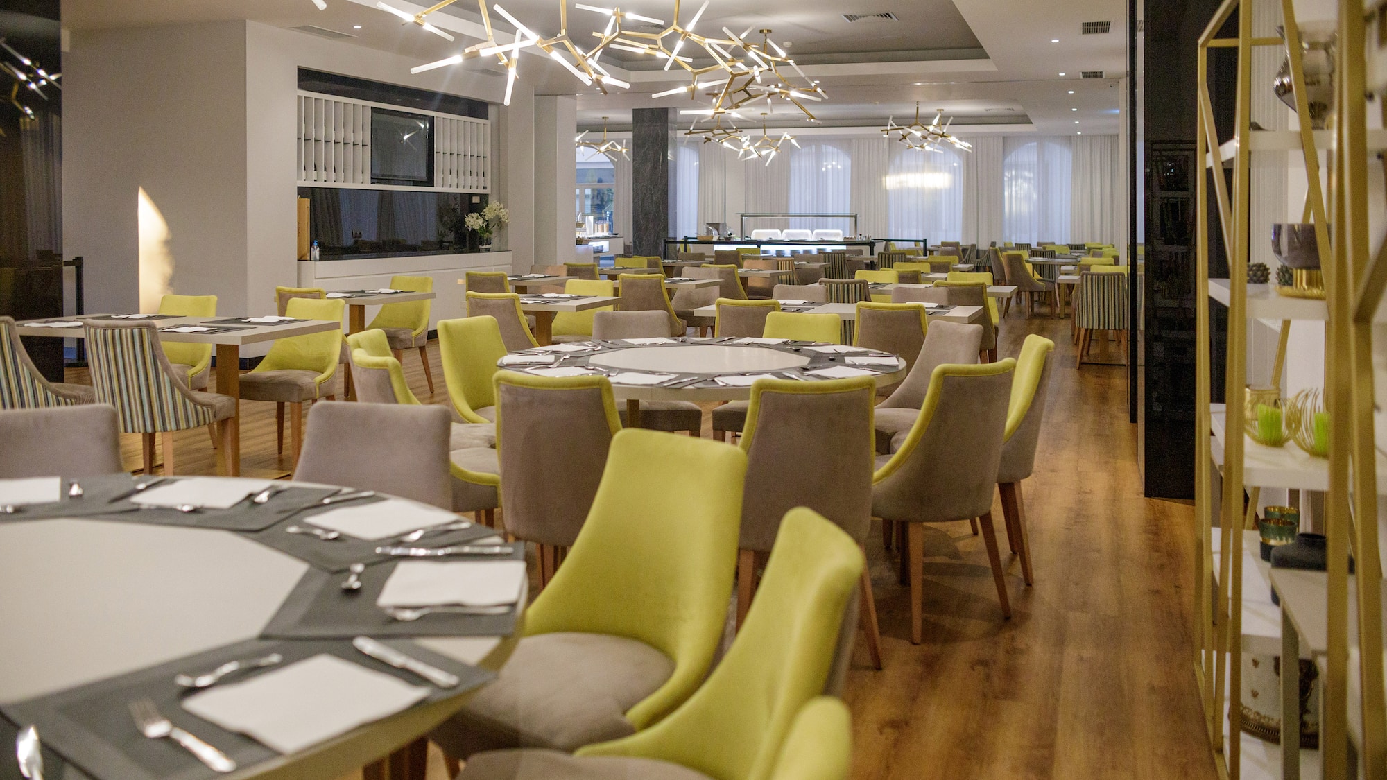 a room with tables and chairs