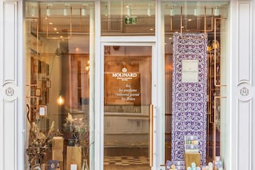 a store front with glass doors