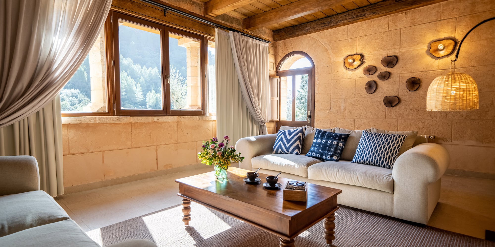 a living room with a couch and a coffee table
