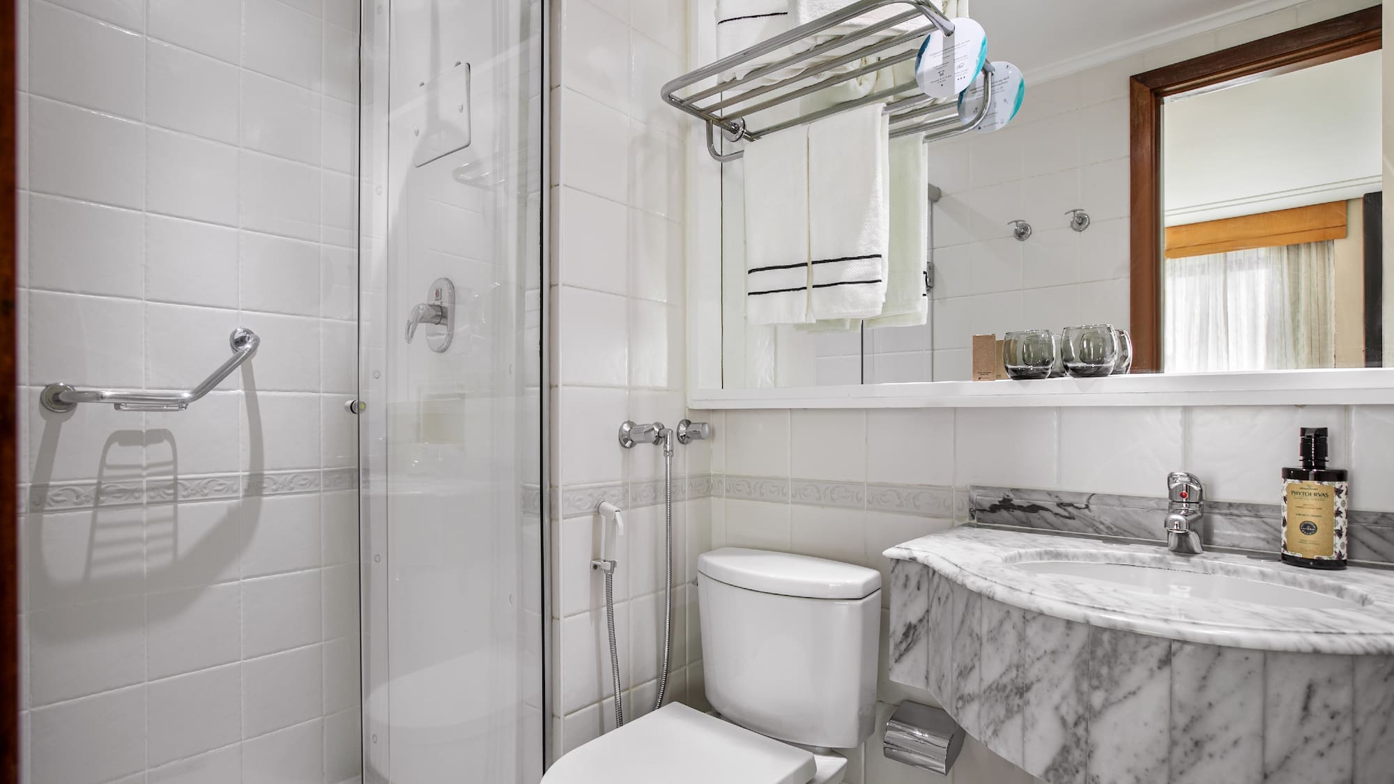 a bathroom with a sink and toilet