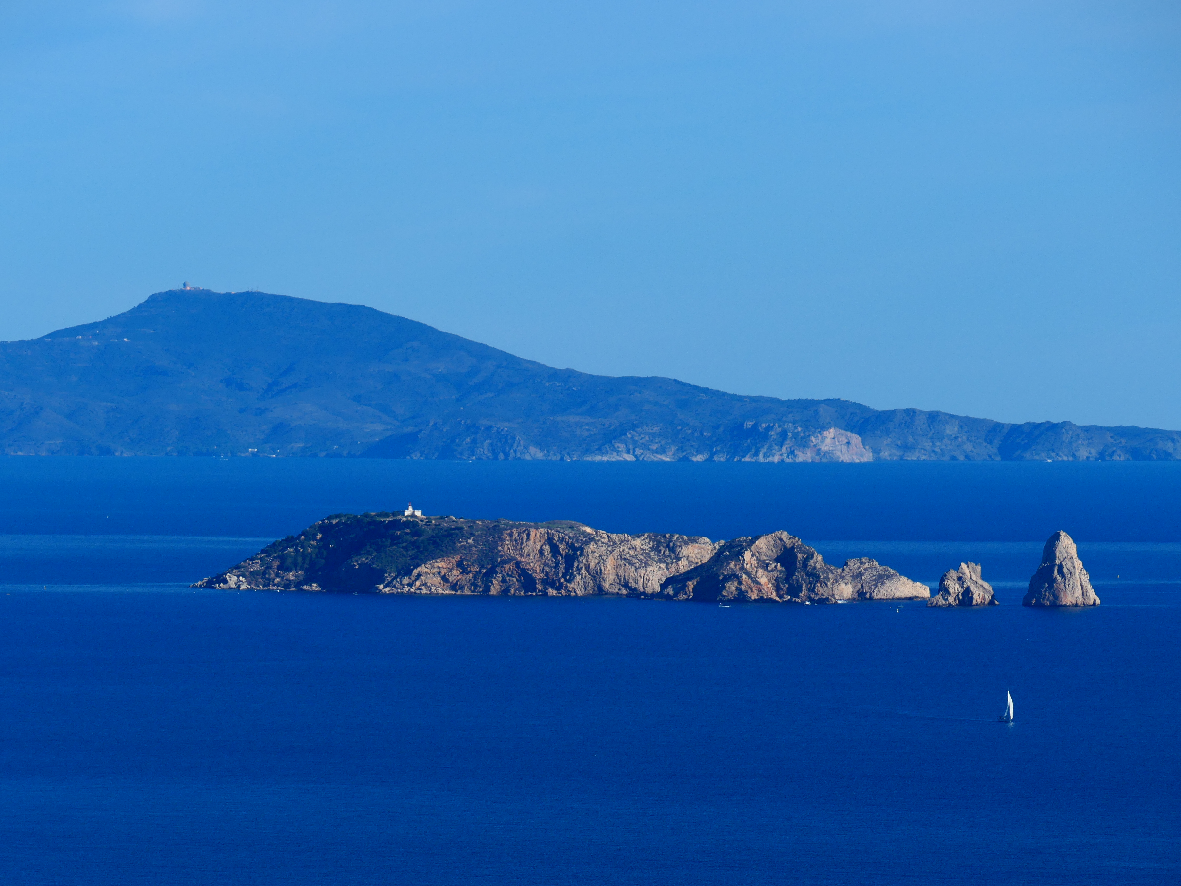 a small island in the middle of the ocean