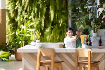 a man taking a selfie