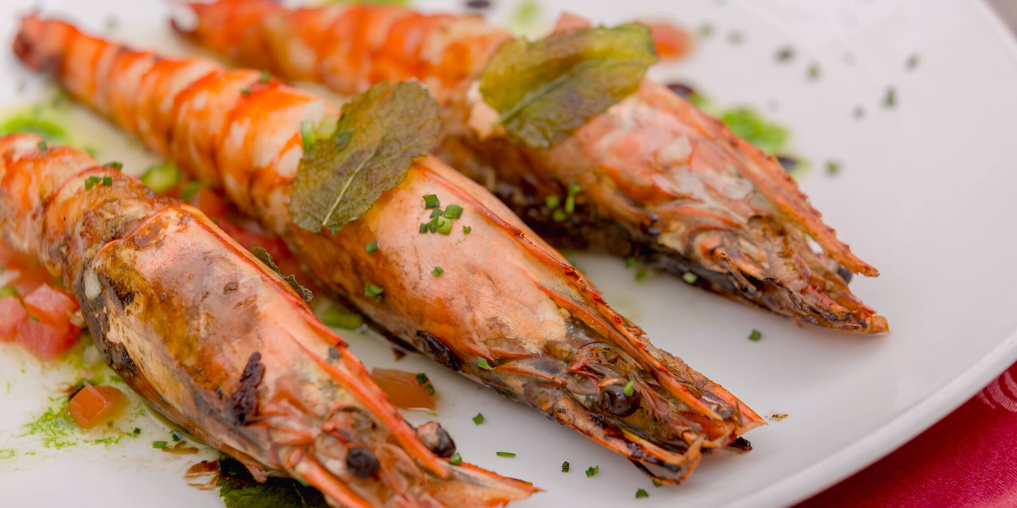 a plate of cooked shrimp