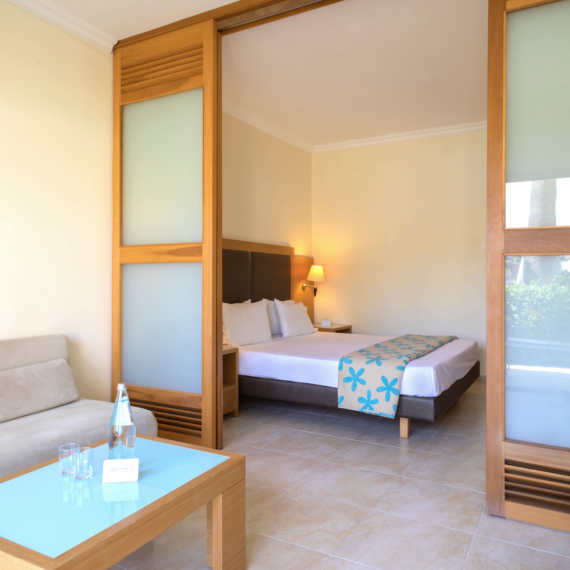 a room with a bed and a table