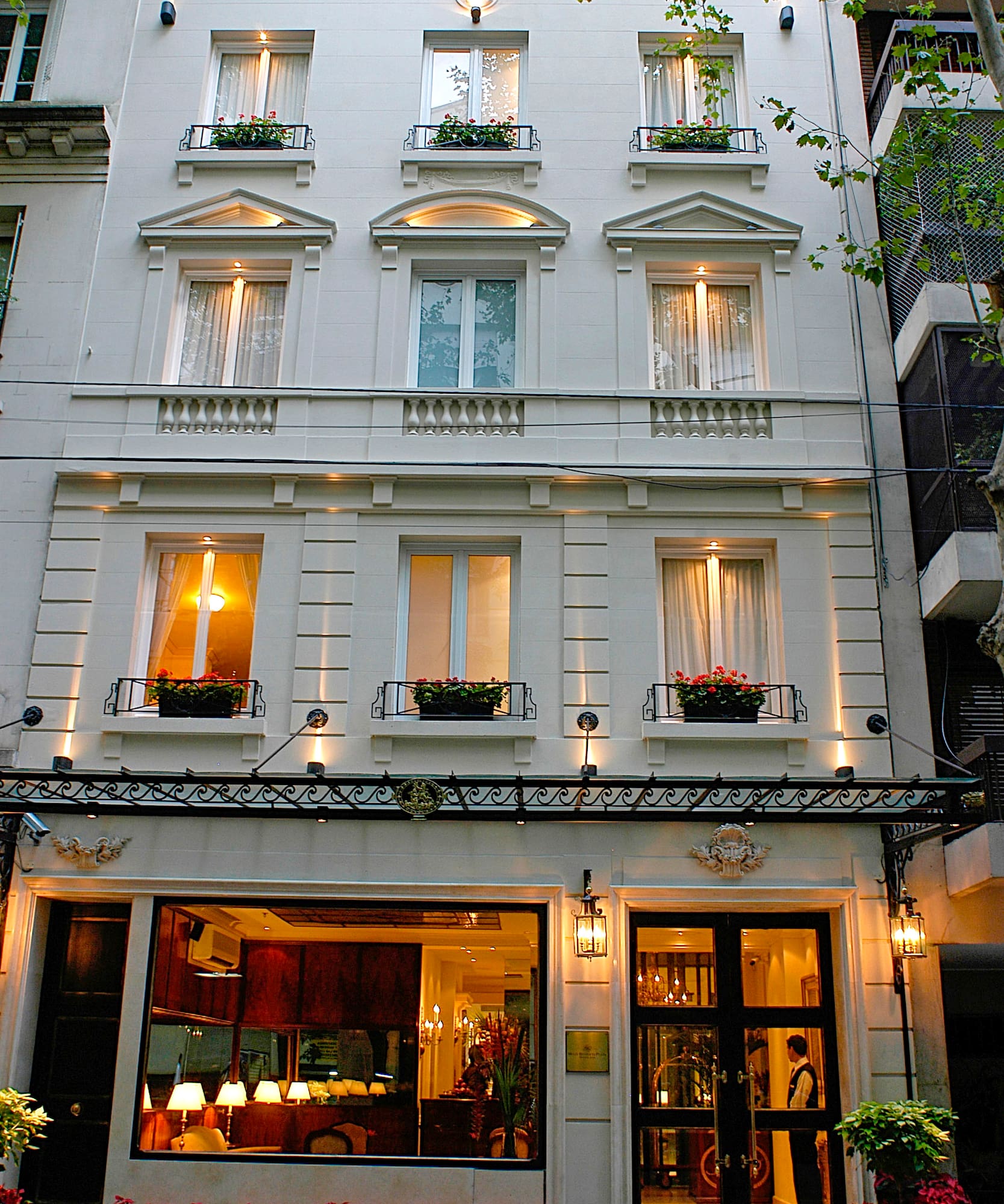 a building with many windows