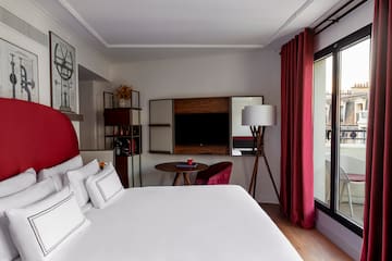 a room with a bed and a table