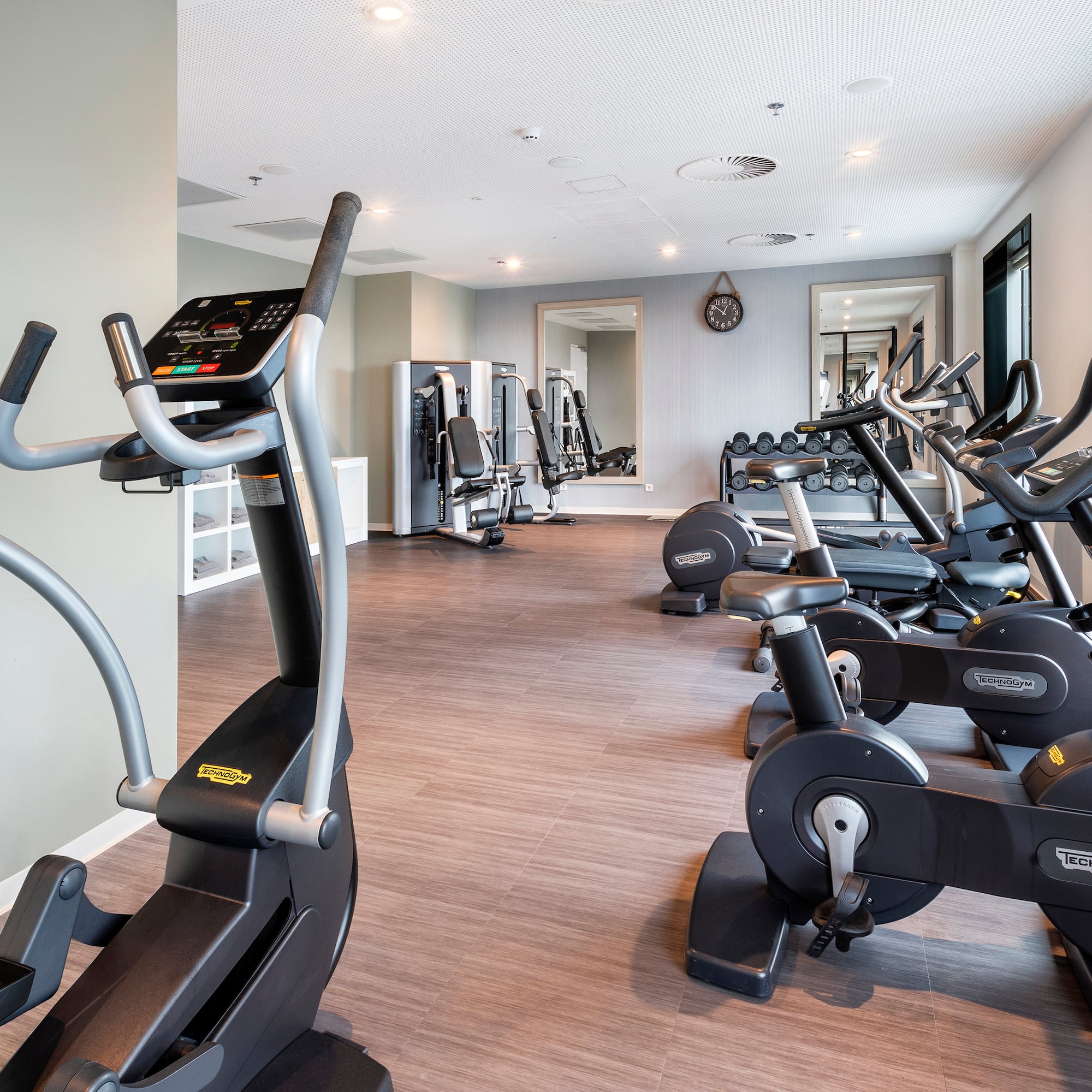 a room with exercise bikes